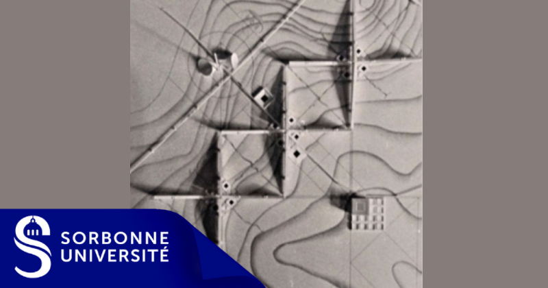 La monumentalité et le fonctionnalisme de l’architecture soviétique moderne.